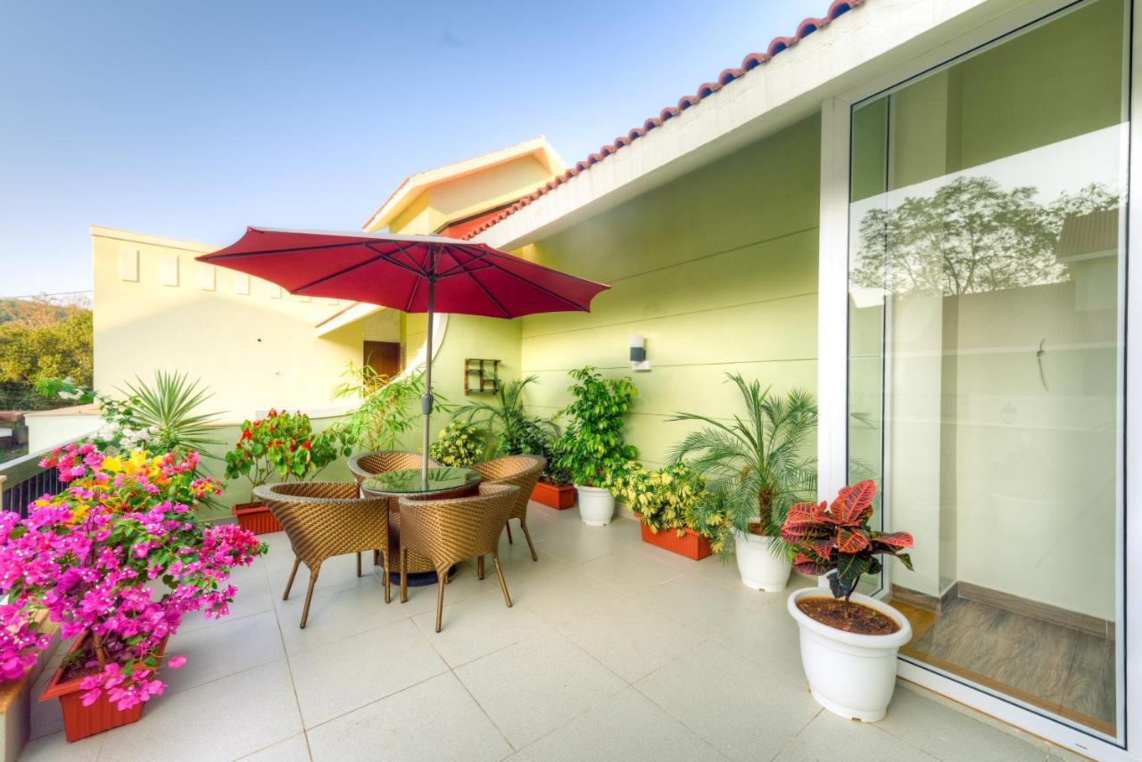 Joystreet - Beachy Blossom Vila Siolim Exterior foto