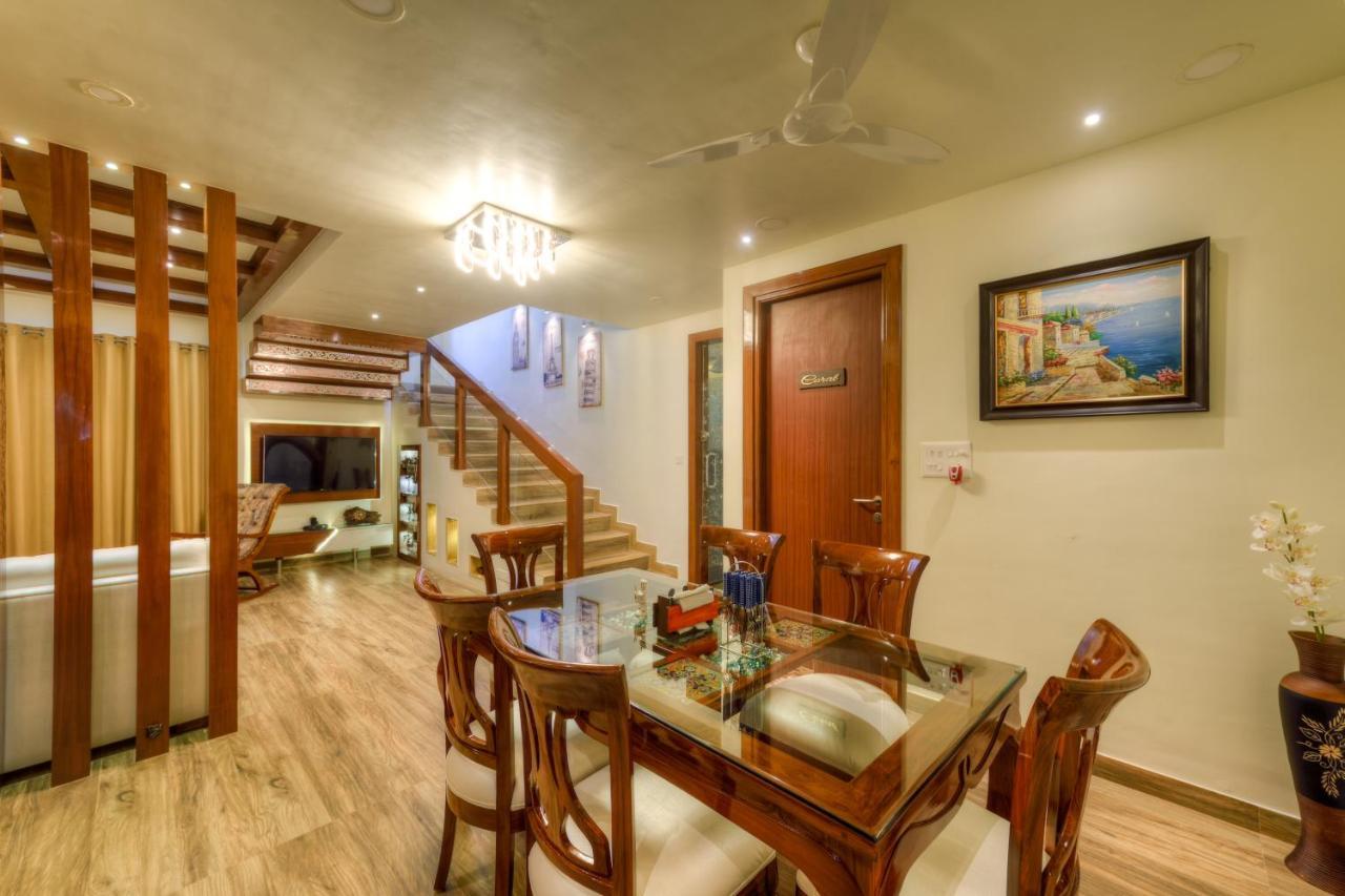 Joystreet - Beachy Blossom Vila Siolim Exterior foto