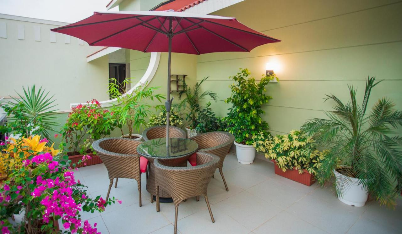 Joystreet - Beachy Blossom Vila Siolim Exterior foto